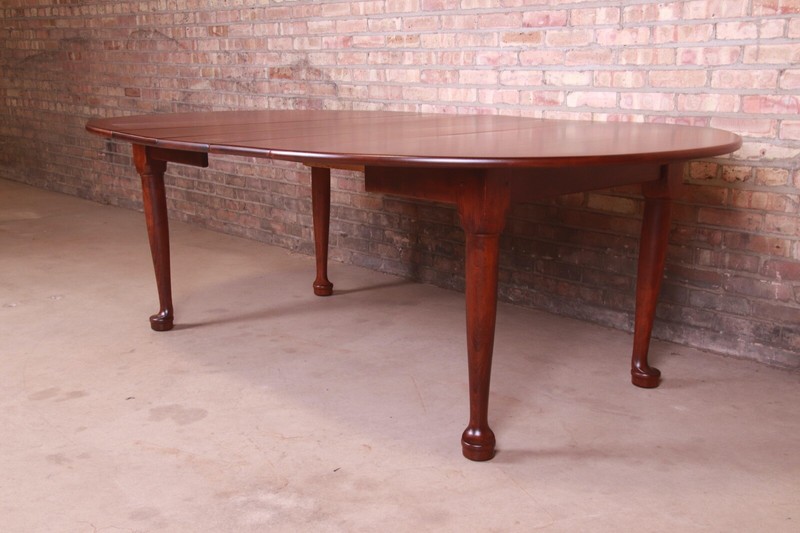 Stickley American Colonial Cherry Wood Extension Dining Table, Newly Refinished gallery