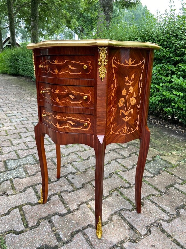 Night Stands Commodes Pair French Louis XVI Mahogany Inlay Vintage Set of 2. gallery