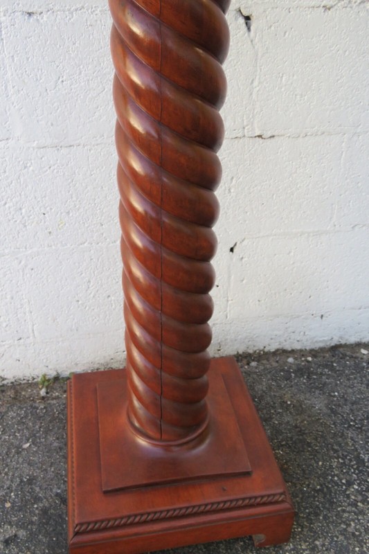 Early 1900s Spindle Plant Statue Stand 5896A gallery