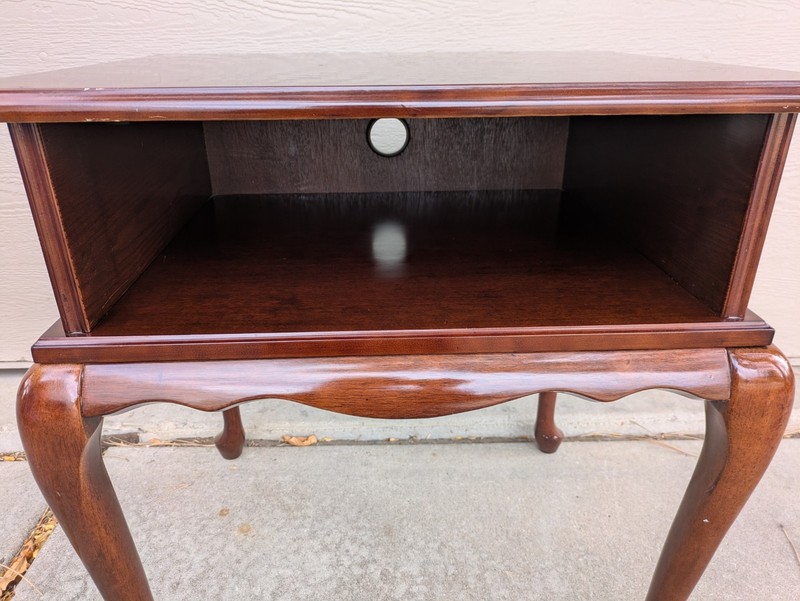 Vintage Bombay Company Queen Anne Mahogany Telephone TV Stand Side Table R43 gallery