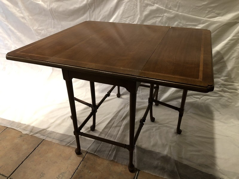 Henredon Folio Four Vintage Gate Leg Table Pembroke Drop Leaf Display Made USA