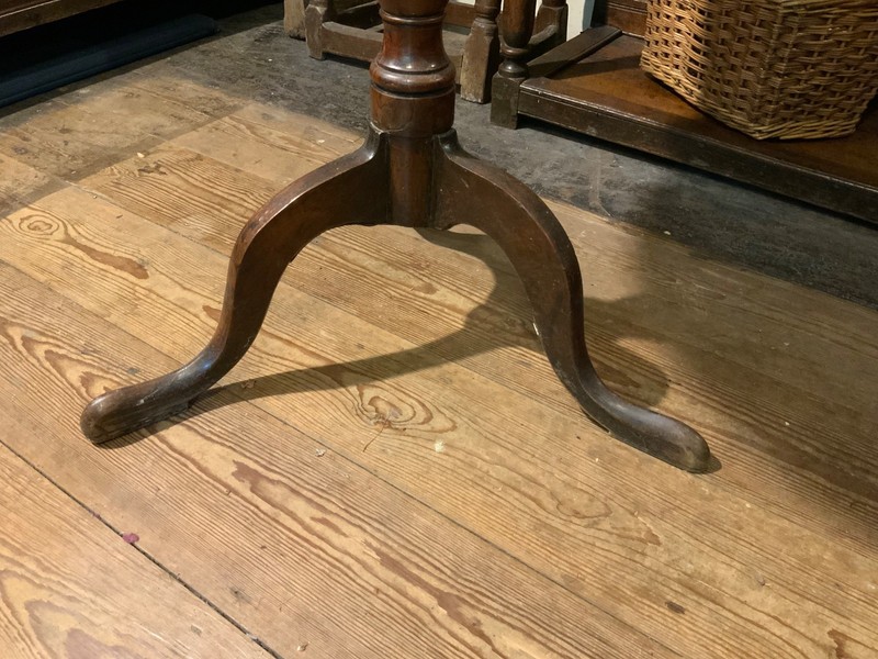 Georgian Yew wood tripod table gallery