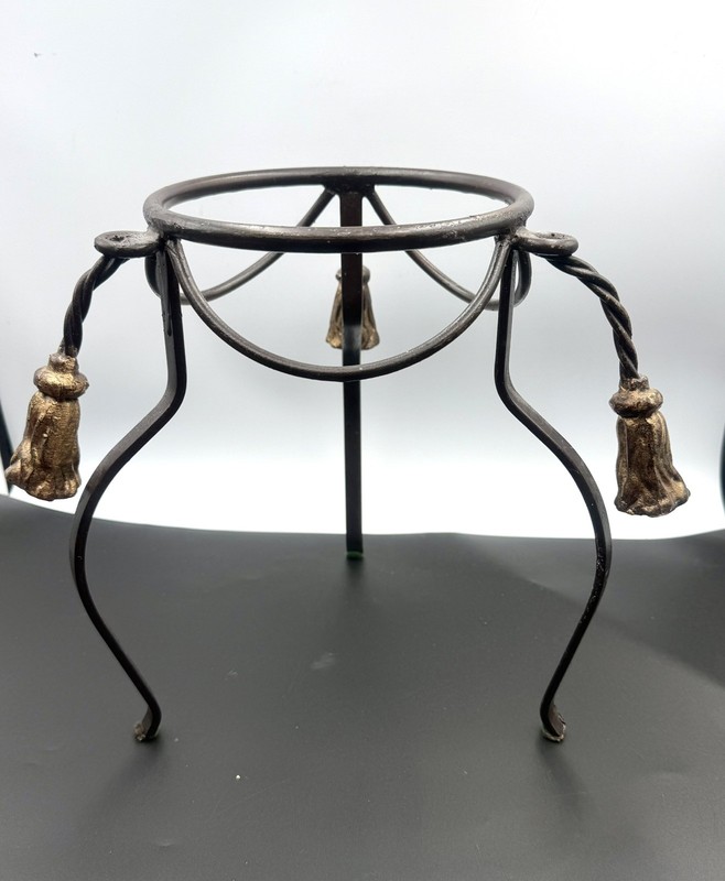 Vintage Italian Hollywood Regency Style 3 Gold Tassel Iron Rope Tassel Stand gallery