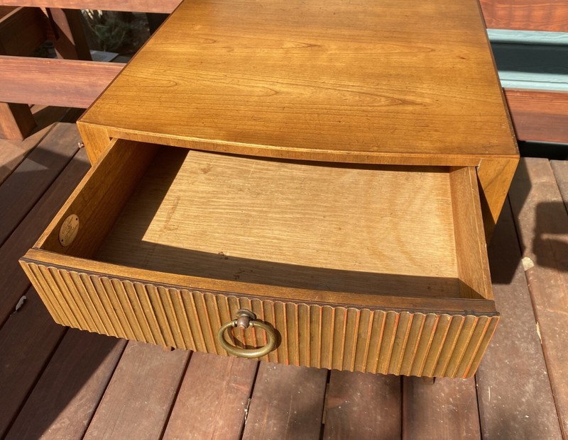 Baker Mid Century Regency Style Side Table Free Local Pickup in Los Angeles Area gallery