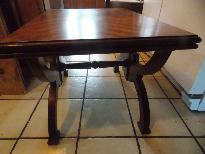 Pecan Mid Century End Table / Side Table by Thomasville (RP-ET62) gallery