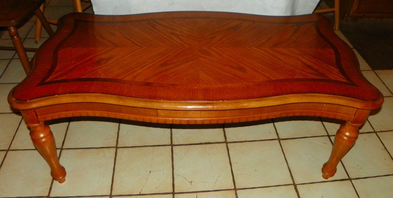Mahogany Oak Book Match Veneer Coffee Table (CT124)