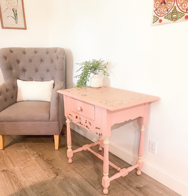Rose Pink French Floral Table