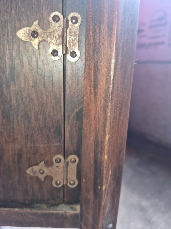 Vintage Charming Phone Table gallery