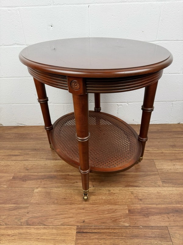 Ethan Allen British Classics Old World Treasures Accent Oval End Table #29-8923 gallery