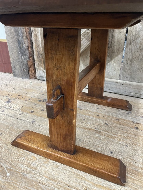 Antique Primtive Pine Trestle Table end or lamp stand coffee table size gallery