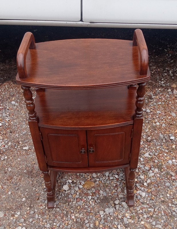 Mid Century Solid Walnut Smoke Stand / Humidor (SS-3)