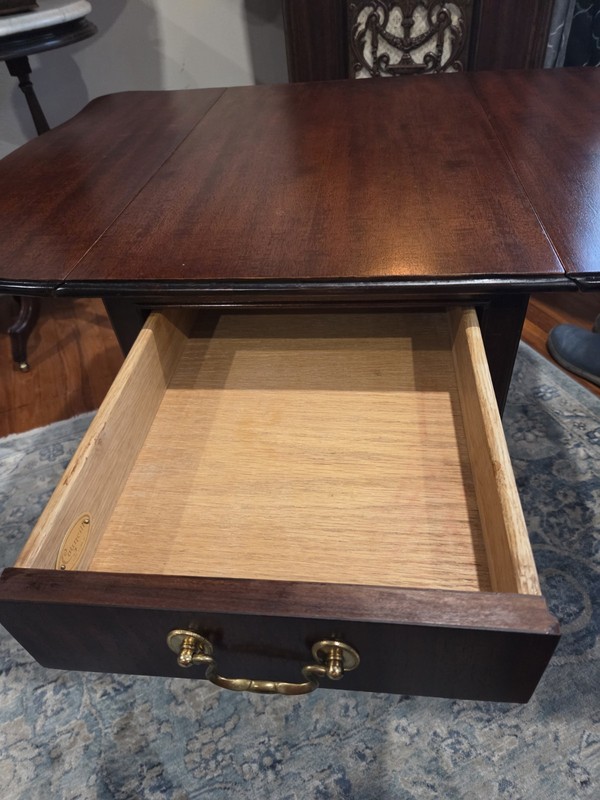 Councill Craftsman Chippendale Mahogany Pembroke Table gallery