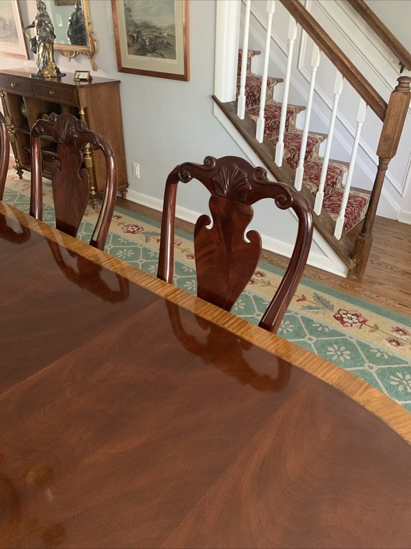 COUNCILL CRAFTSMEN Banded Mahogany Dining Room Table & 8 Chairs w/2 Leaves & Pad gallery