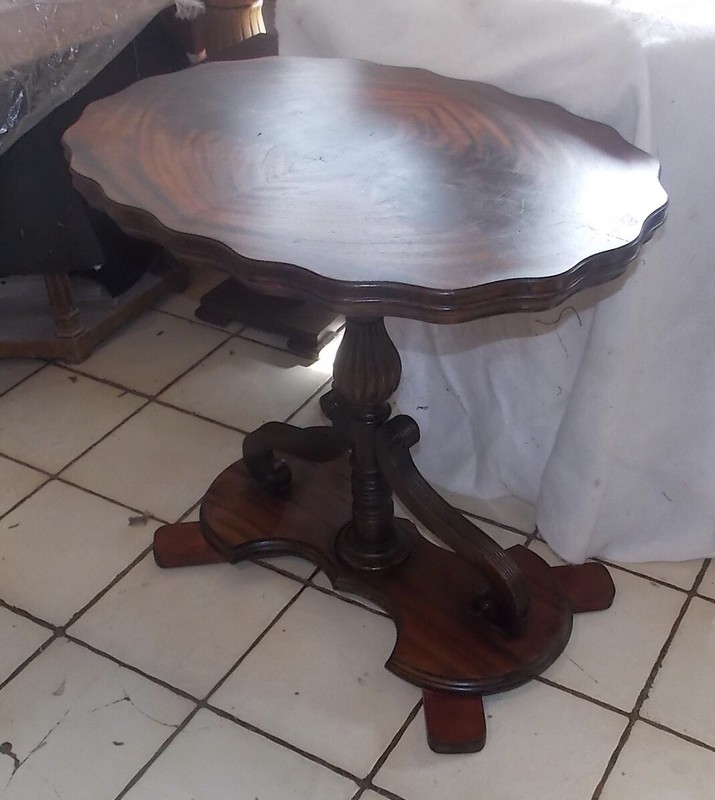 Book Matched Flame Mahogany Veneer Entry Table / Side Table (ENT32) gallery