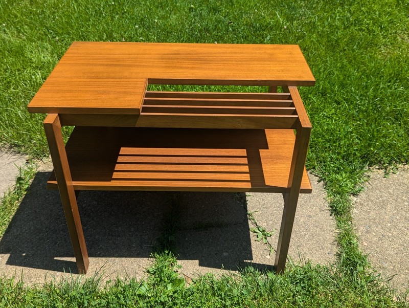 Impossibly Rare Greta Magnuson Grossman Magazine End Table Mid Century Modern
