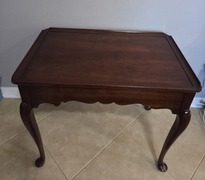 Vtg Statton Cherry Wood Queen Anne Georgian Tea Table w/ Pull Out Candle Trays gallery