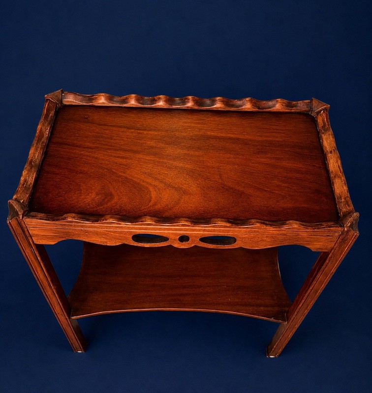 Flame Mahogany Butler Tea Table Georgian Low Console Henkel Harris Style