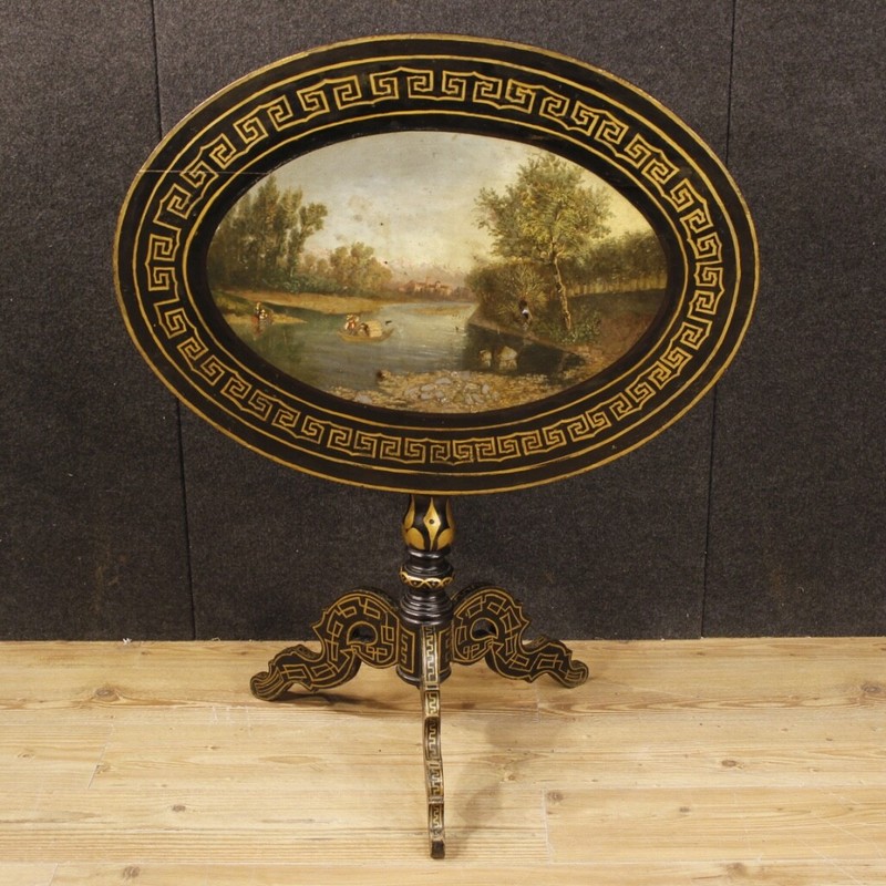 Small English table sailing furniture antique style 900 IN wood varnished paint