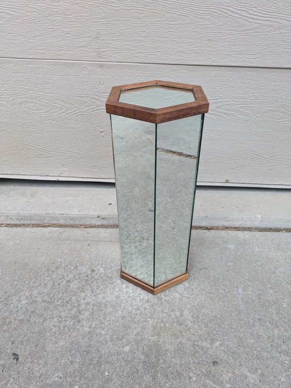 Vintage 25" Mid Century Modern Mirrored Hexagon Pedestal Plant Stand Table Wood gallery