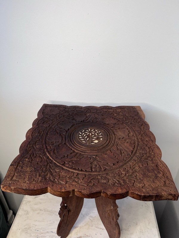VINTAGE HAND CARVED INDIA WOOD TABLE/FOLDS gallery
