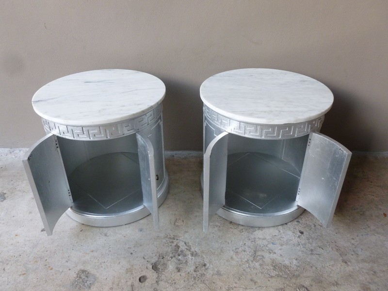 PAIR MID CENTURY HOLLYWOOD REGENCY MARBLE TOP SILVER LEAF GREEK KEY DRUM TABLES gallery
