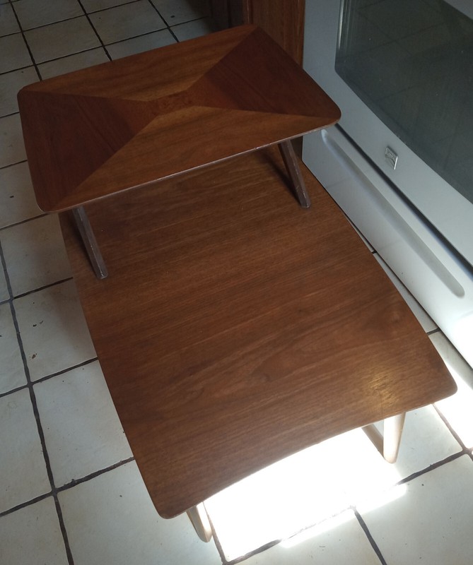 Mid Century Lane Walnut Step End Table / Side Table (SET-103)
