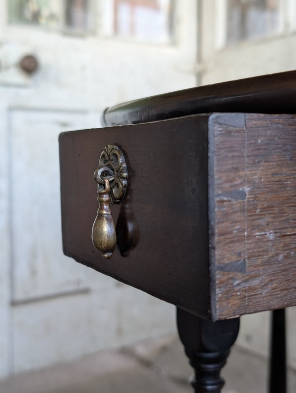 George II Virginian Walnut Spider Leg Table Side Occasional Table Antique gallery