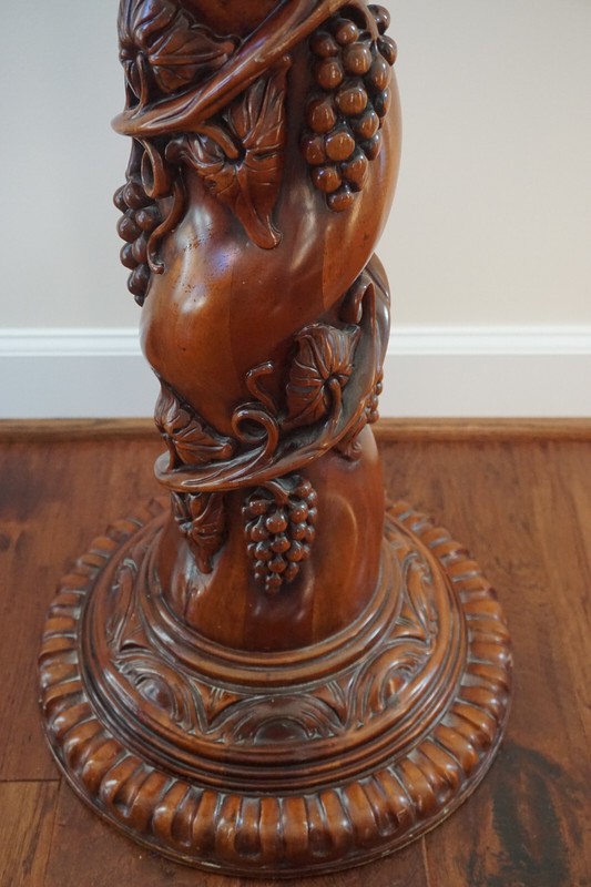 Mahogany Carved Wood Grape Leaf Pedestal Stand gallery