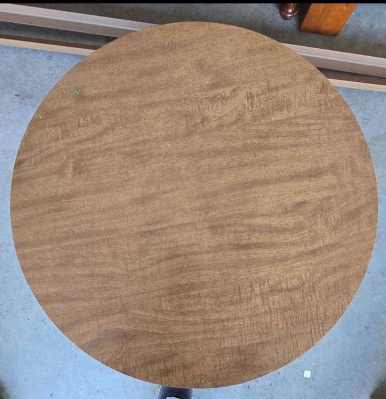 Vtg. Maple Formica Top End Round Table gallery