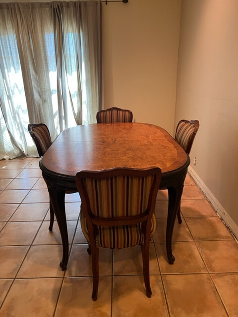 WALNUT (BURLED) DINING TABLE AND 4 MATCHING CHAIRS--ALL LOUIS XV STYLE gallery