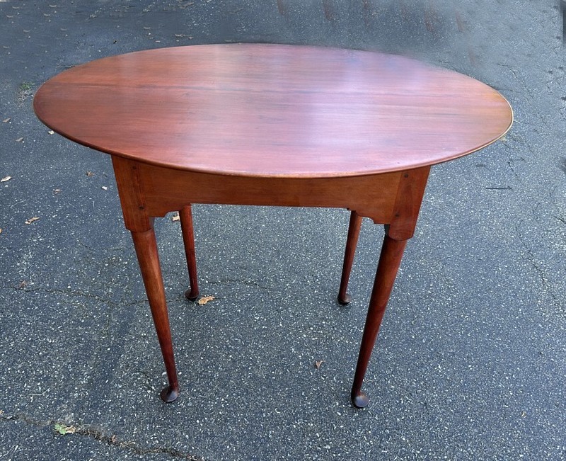 Jeffrey Greene oval Queen Anne styl tea table cherry 2 board top CHAPIN TOWNSEND