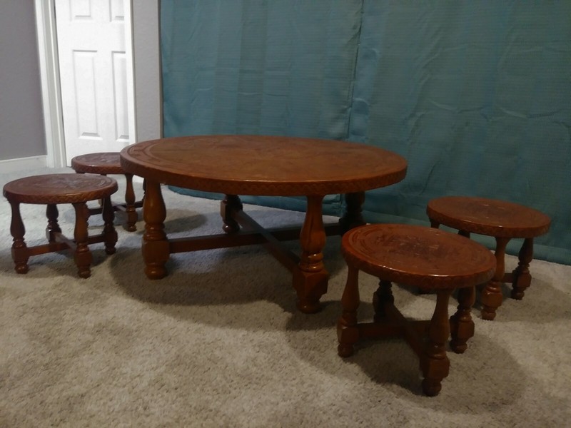 Rare Peruvian Hand Tooled Leather Wooden Coffee Table With 4 Stools Vintage