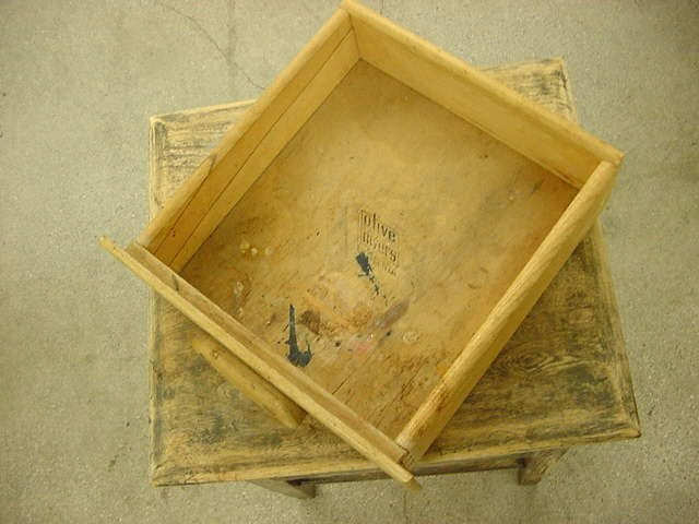 VINTAGE MCM OLIVE & MYERS NIGHT STAND TABLE gallery