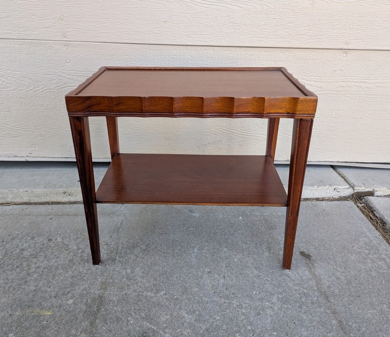 Vintage Mahogany 2-Tier Side Table Scalloped Edge Pie Crust Georgian Chippendale gallery