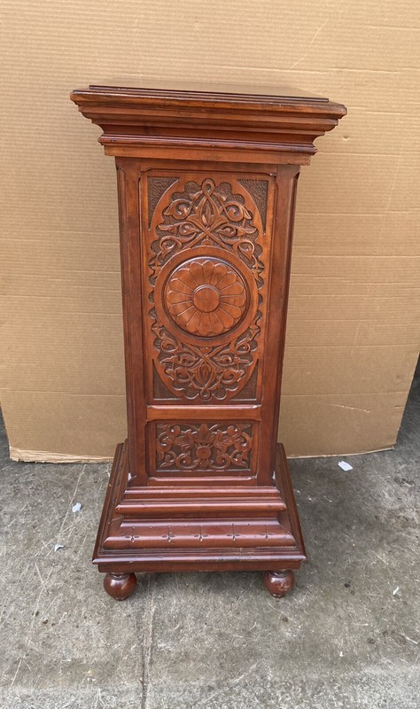 WALNUT CARVED PEDESTAL, ATTR. PABST