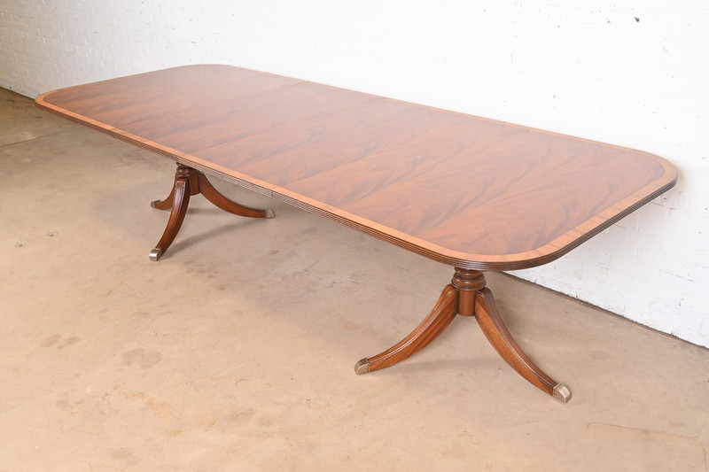 Ethan Allen Georgian Banded Flame Mahogany Double Pedestal Dining Table