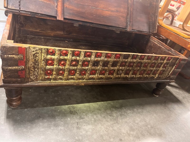 ancient indian coffee table 2300$ obo gallery