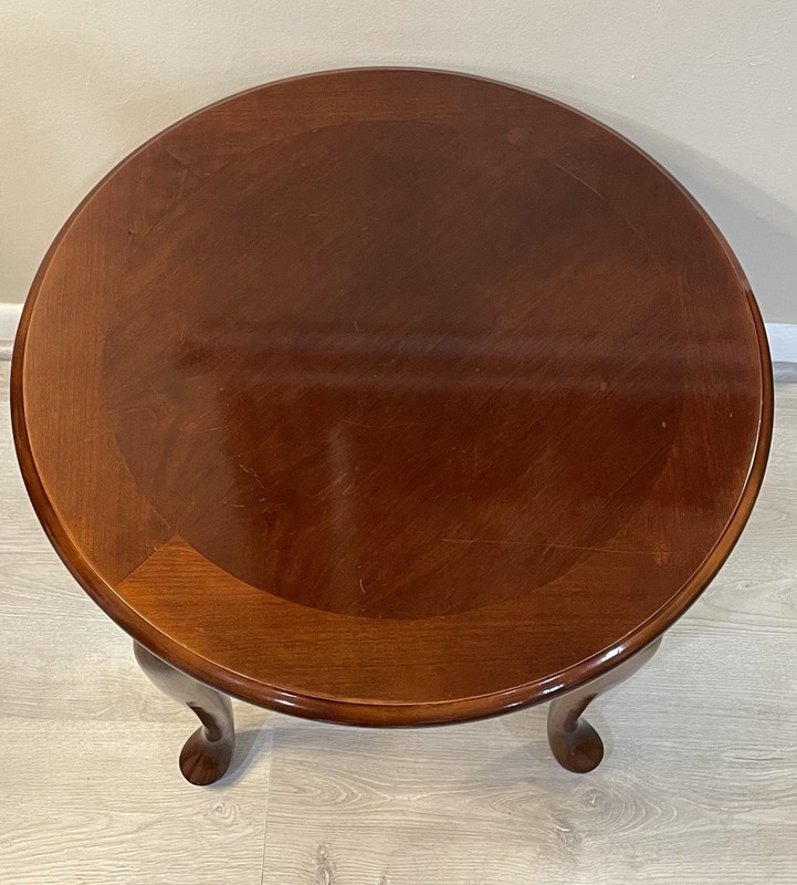 Vintage MCM Queen Anne Round Side End Table Wood Brass Accent Pull 24”W x 21”H gallery