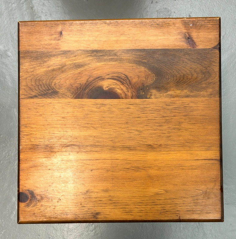 Set 3 KNOTTY PINE WOOD SIDE TABLES Spindle Legs Woodgrain VTG Furniture 15" SQ gallery