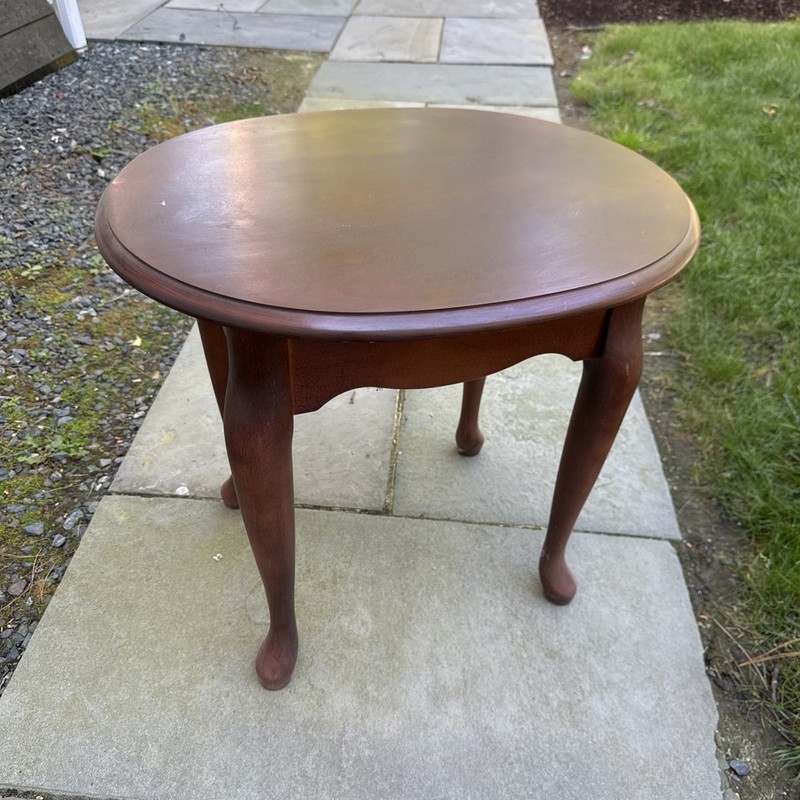 Vintage – Oval Side End Table