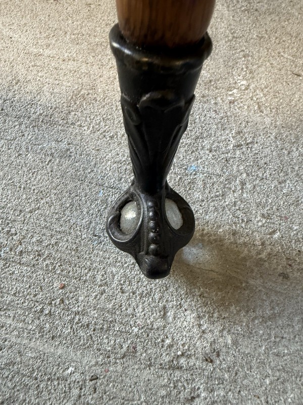 ANTIQUE VICTORIAN GLASS BALL CLAWFOOT PARLOR TABLE gallery