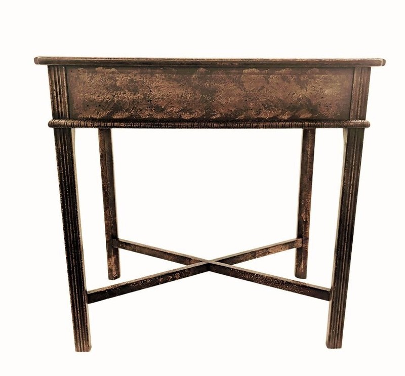 Antique Southampton end table with one drawer special design gallery