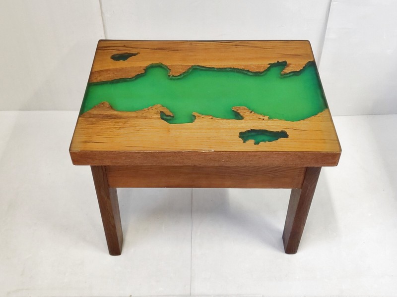 Vintage 1970 Epoxy Resin Green Side Table & Solid Oak 70S Brutalist gallery