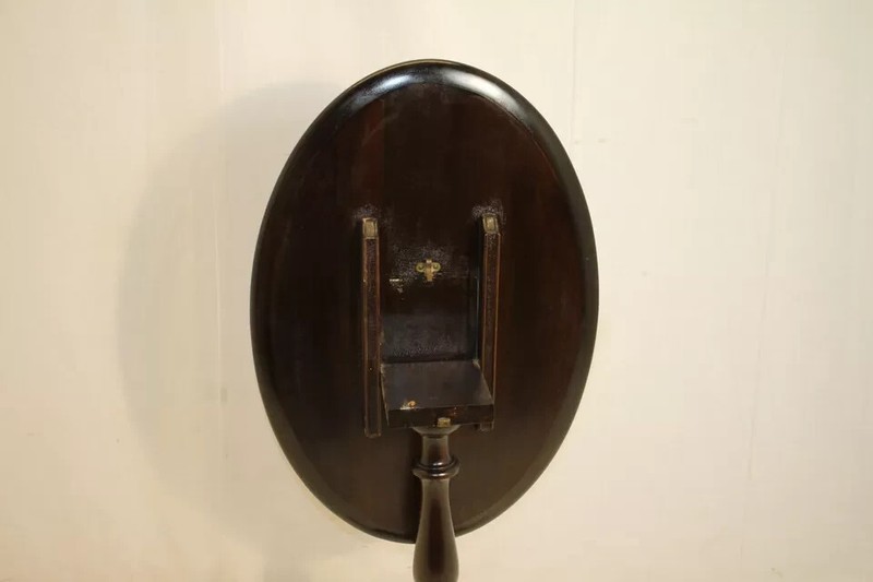 1920s English Queen Anne Chippendale End Side Table w/ Tilt Top–Antique Mahogany gallery