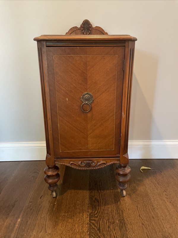 vintage wooden side table With Rollers
