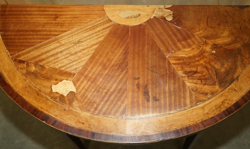 ORIGINAL DISTRESSED ANTIQUE GEORGIAN SHERATON DEMI LUNE CARVED TABLE LEATHER TOP gallery