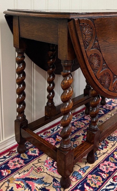 Antique English Table Drop Leaf Gateleg CARVED TOP Barley Twist Oak c. 1920-30s gallery