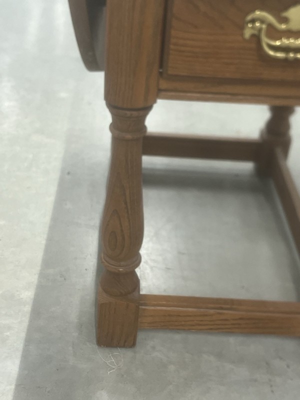 Vintage Hammary Drop-Leaf Gateleg Table Beautiful gallery
