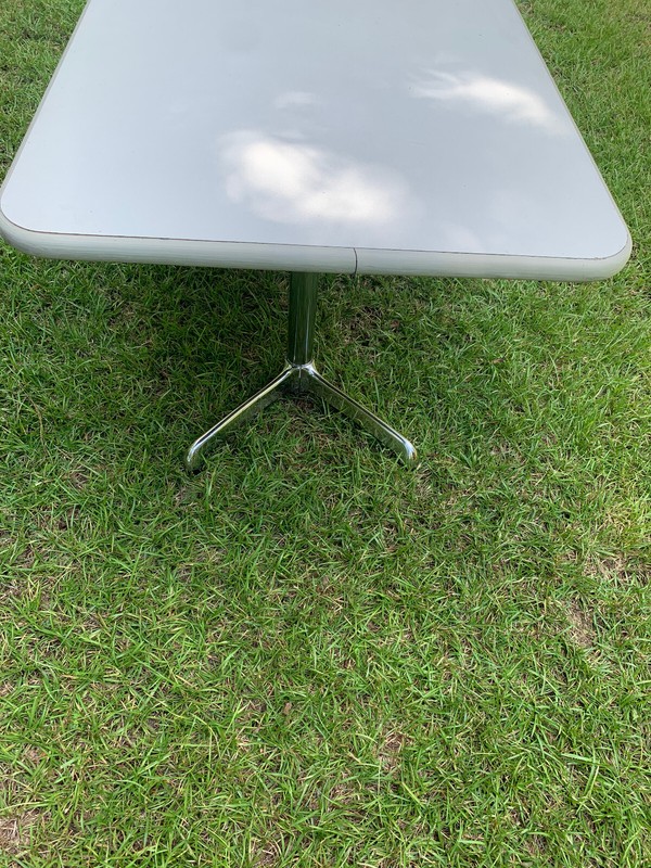 mid-century Diner table Lower price gallery