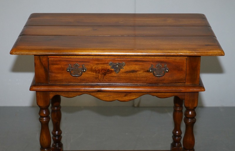 LUXURY LARGE THEODORE ALEXANDER MAHOGANY SIDE TABLE WITH SINGLE DRAWER CAMPAIGN gallery